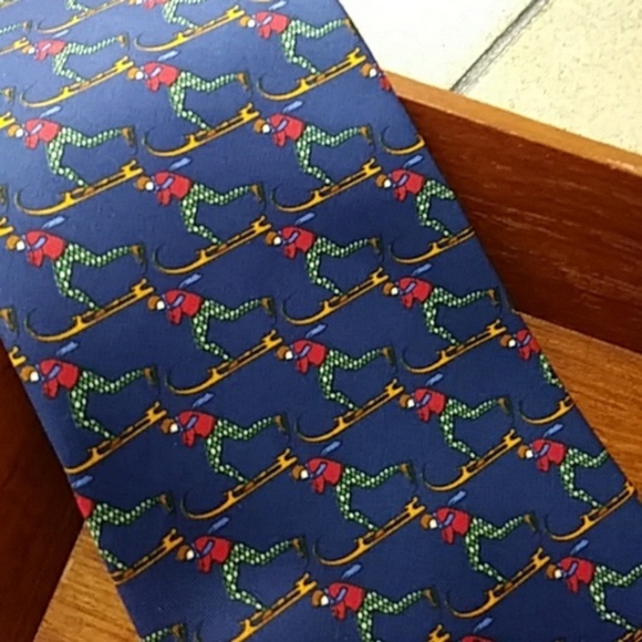 Salvatore Ferragamo Other - SALVATORE FERRAGAMO Sled Silk Tie (Italy)